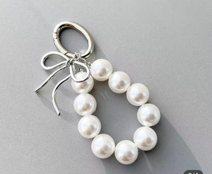 Bow Pearl Accent Keychain